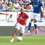 Maitland-Niles stunner rescues Everton in dramatic 2-2 draw with United